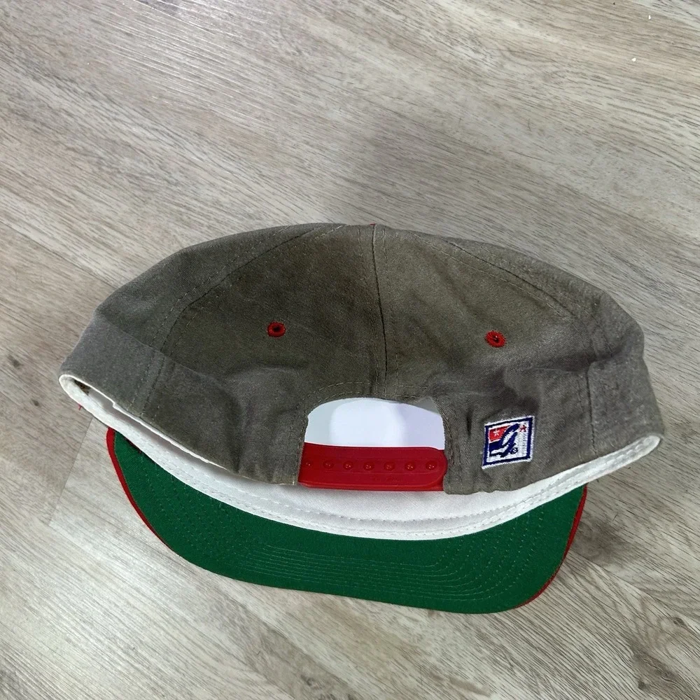 VTG Georgia Bulldogs Script Snapback Hat College The Game Beige Red Cap